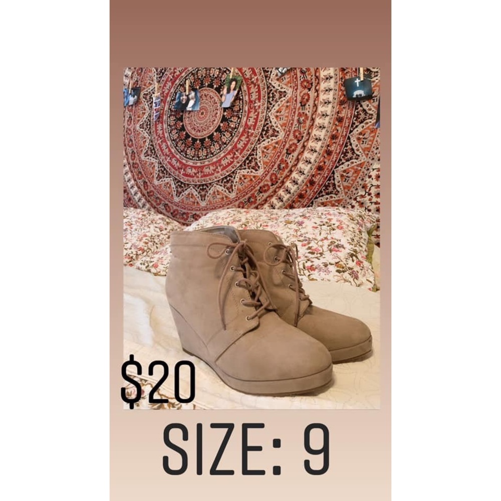 tan suede wedged heel booties